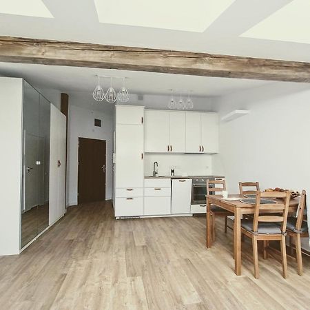 34M2 Apartament W Centrum Krakowa Luaran gambar