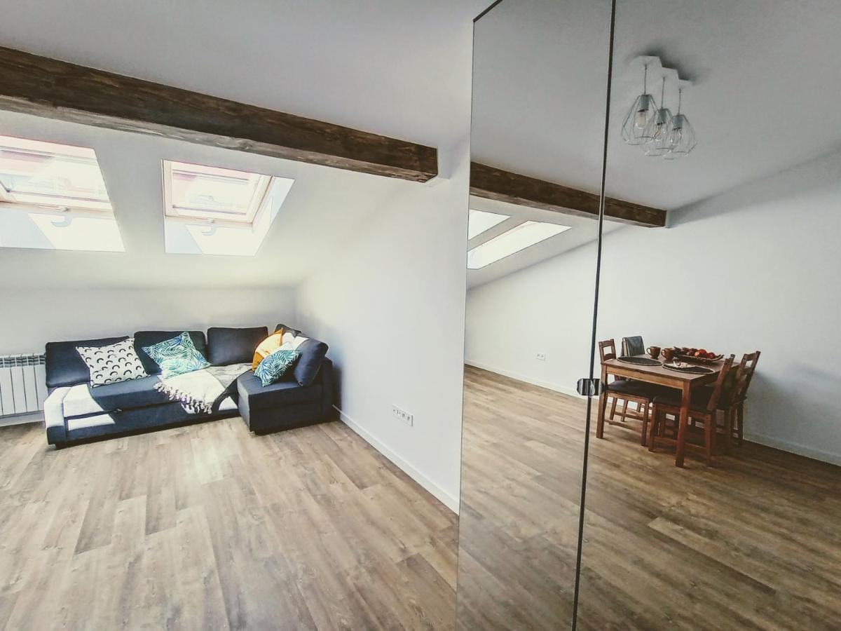 34M2 Apartament W Centrum Krakowa Luaran gambar